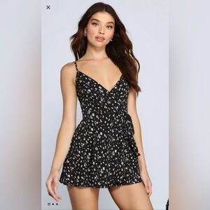 Windsor romper